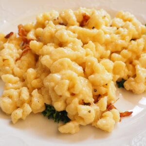 Spätzle mit Rahmsoße